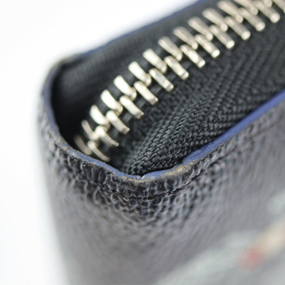 LOUIS VUITTON Black Damier Wallet - Picture 6 of 10